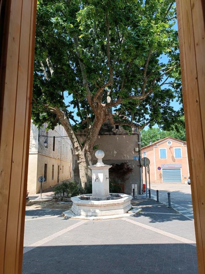 Dans Maison De Maitre, Appartement Independant. Montfrin 外观 照片