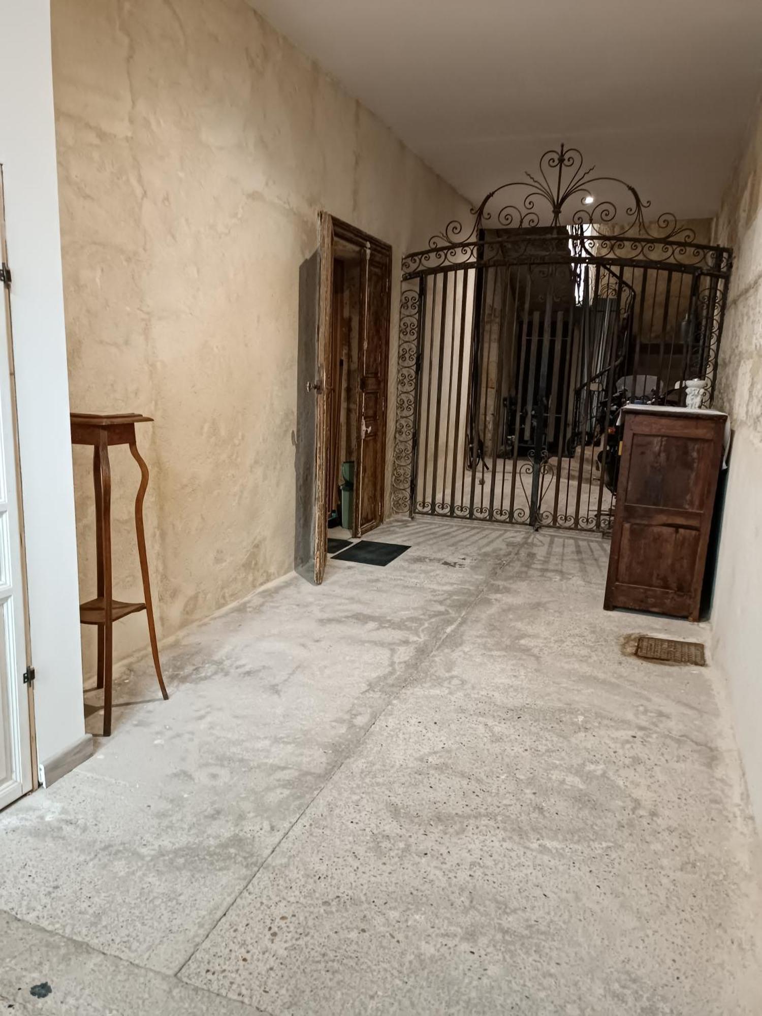 Dans Maison De Maitre, Appartement Independant. Montfrin 外观 照片